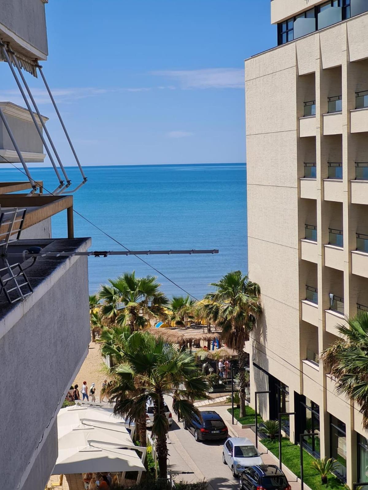 Sara-El Seaside Apartment Durres Durrës Exterior foto