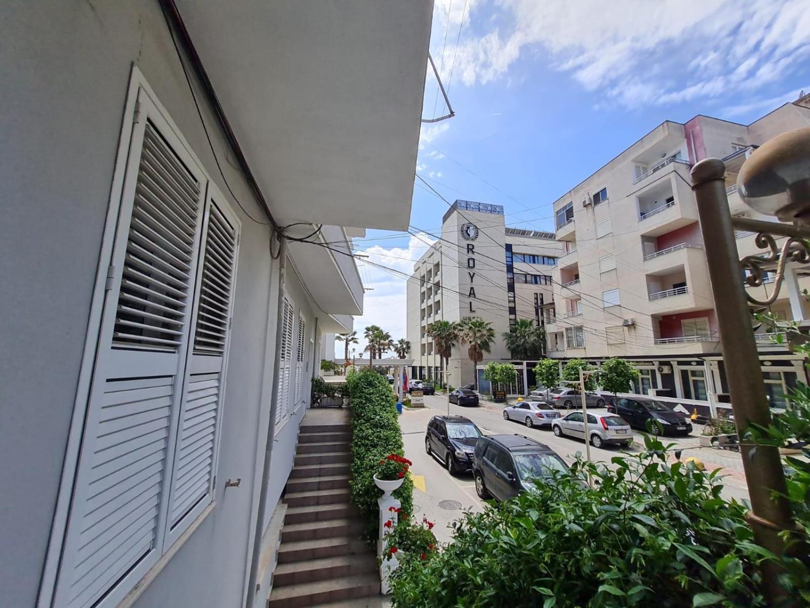Sara-El Seaside Apartment Durres Durrës Exterior foto